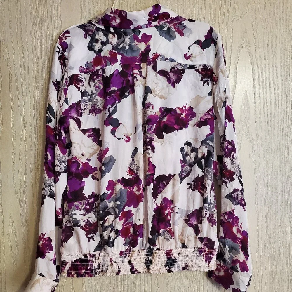 White House Black Market Sheer Silk Blouse - Picture 3 of 7
